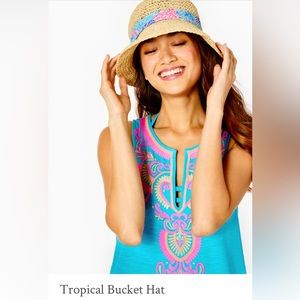 NWT Lilly Pulitzer tropical bucket hat in splashdance accessorie one size